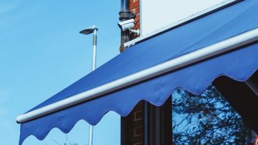 finding good awnings services