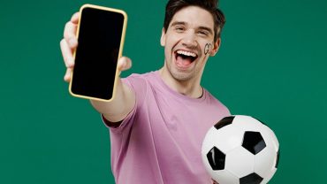 technology allow soccer fans watch on smartphones