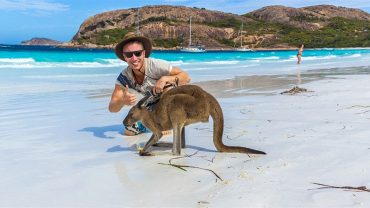 travelling around australia