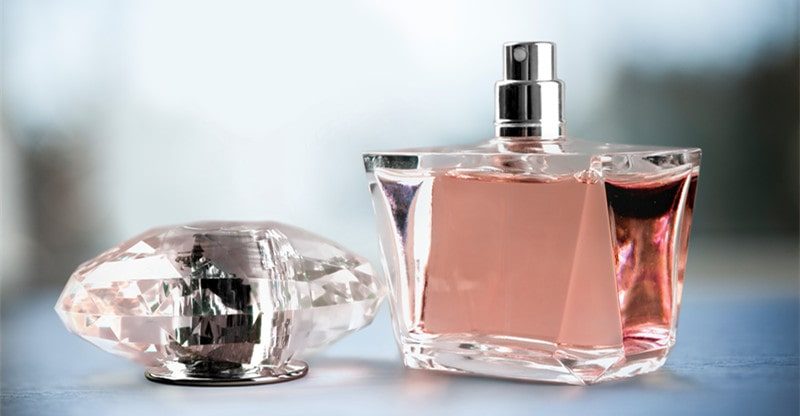 Vintage vs Contemporary Perfumes