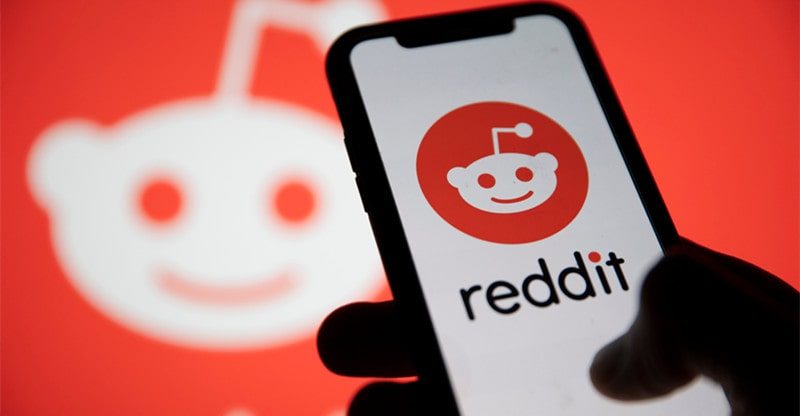 why pay attention to reddit